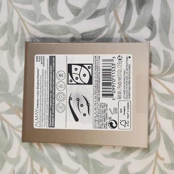 Almay Intense i-color shadow palette for hazel eyes - Picture 2 of 4